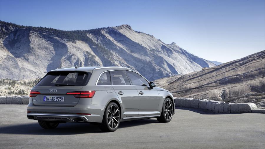  Audi A4 Avant S-Line Quattro (B9) 2018 года  (WW) (фото 4 из 18)